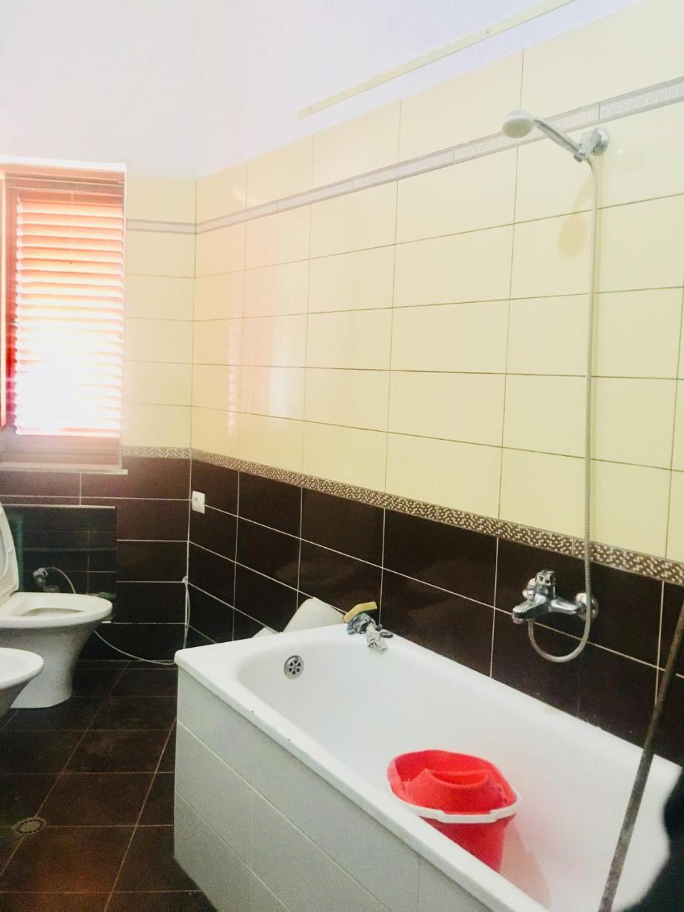 Port Side Rooms Дуррес Екстер'єр фото