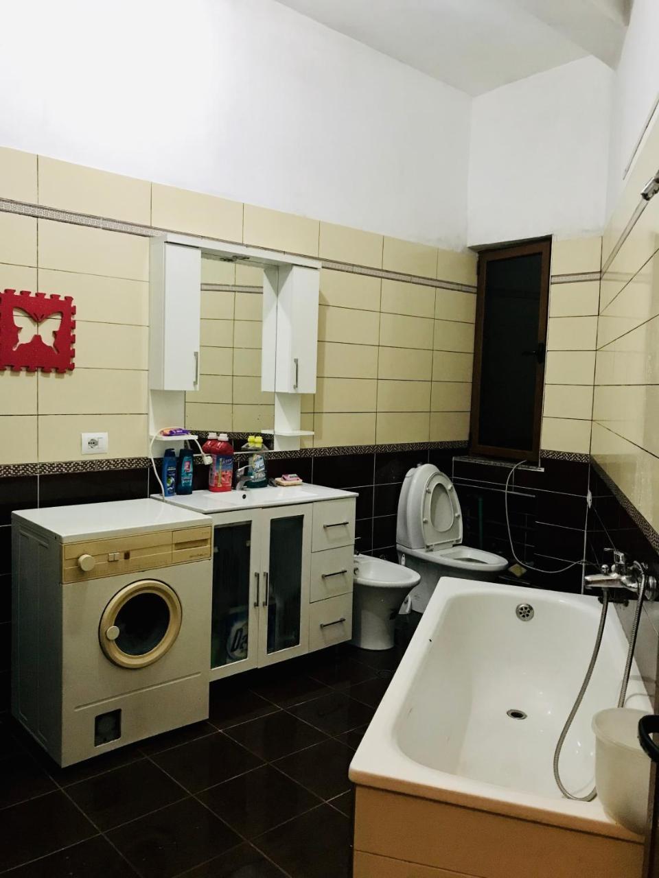 Port Side Rooms Дуррес Екстер'єр фото